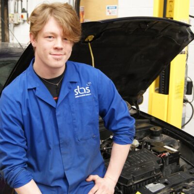 Award Winning Motor Vehicle Apprentice Warren Trueman