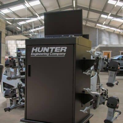 Hunter four-wheel alignment equipment at Stratford-Upon-Avon College