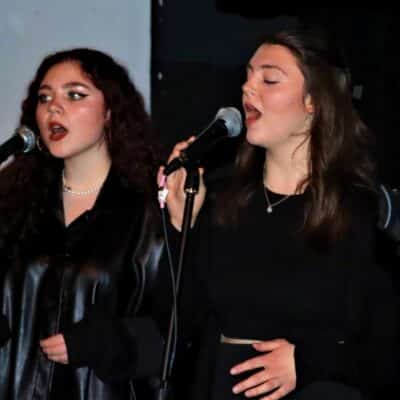 Concert singers