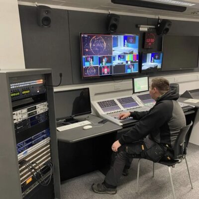 oli doing tech