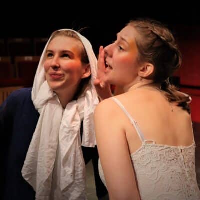 millie and chloe troilus