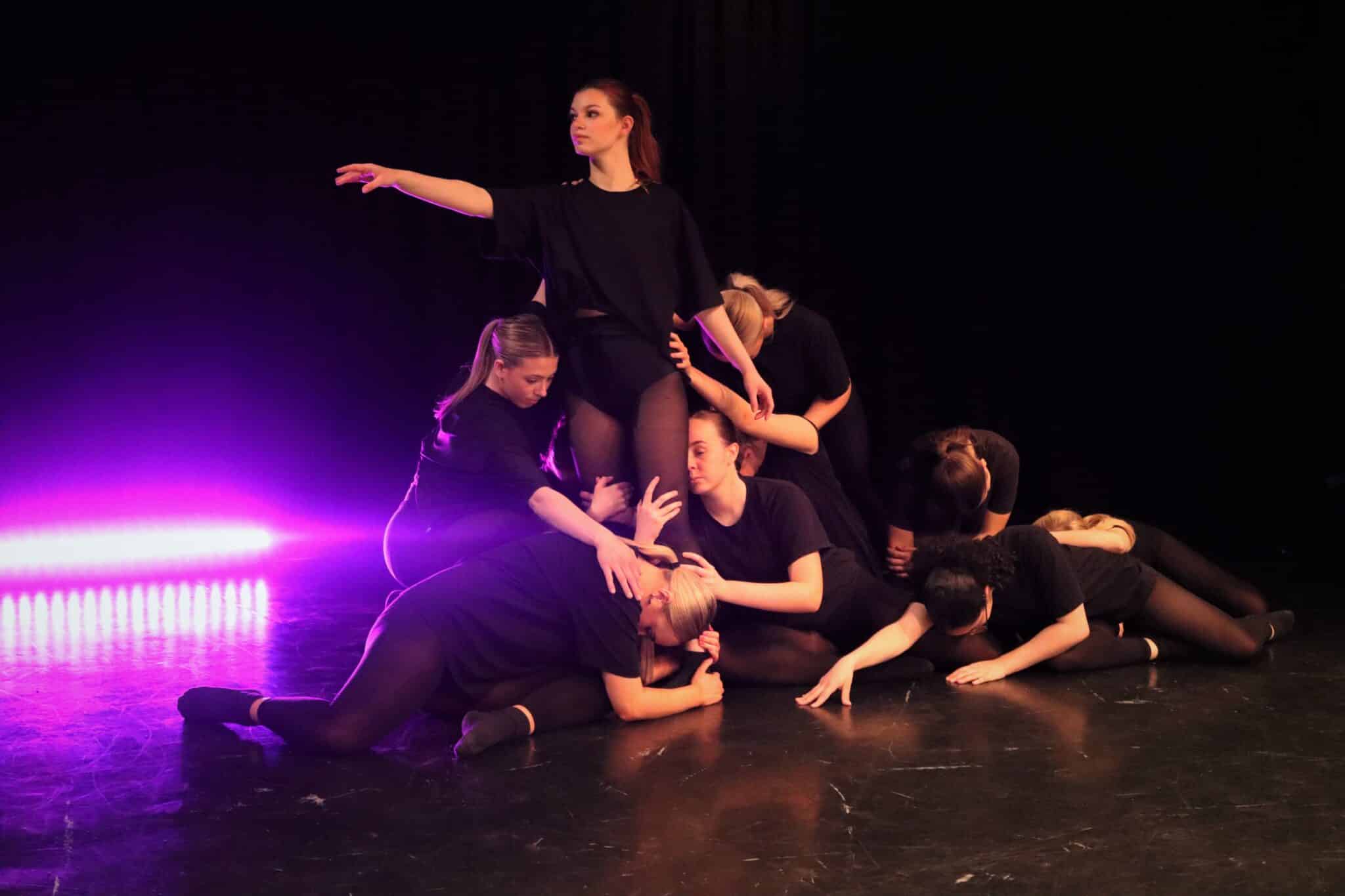 Students in dance show
