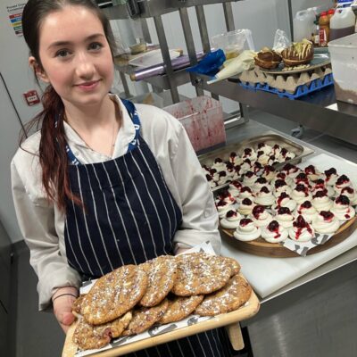 Kat commis chef apprentice