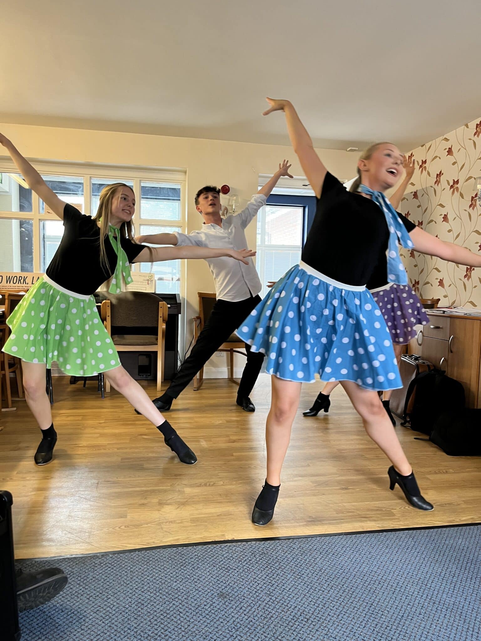 Musical Theatre students tour Jukebox musicals